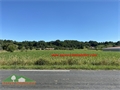 Terrain commercial à la vente